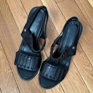 Wal & Pai Black Sandals/Heels